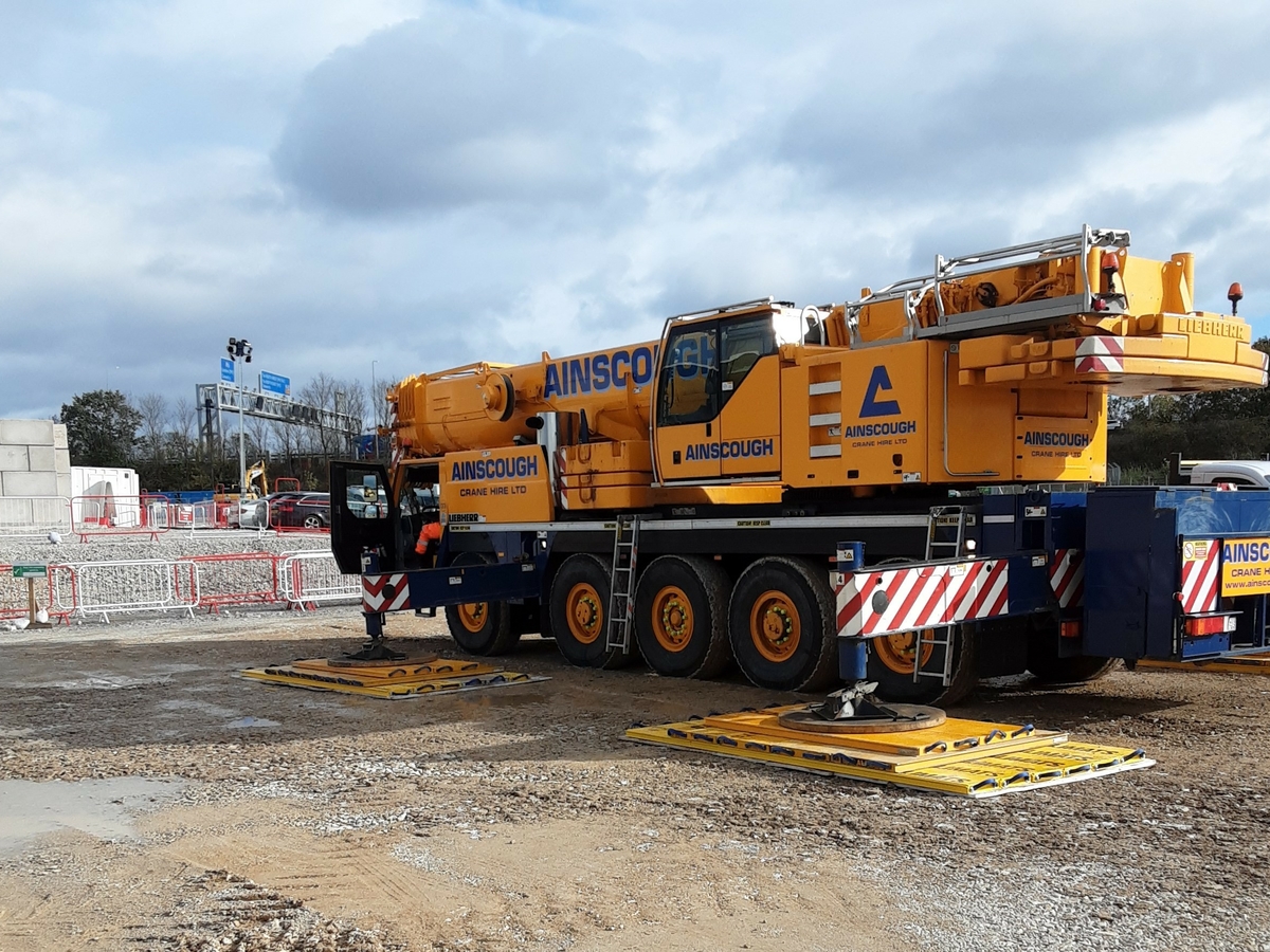 BI Ainscough Crane (2)