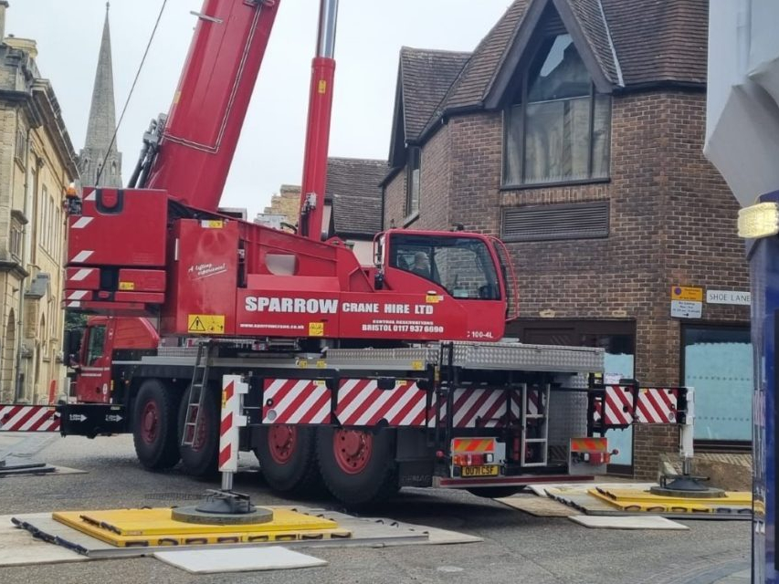 Sparrow Crane e1698333578192 1024x640